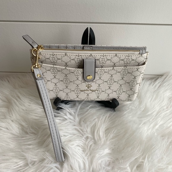 Nanette Lepore Handbags - Nanette Lepore Scrolled Geometric Wallet Wristlet Old Money Travel Vacation